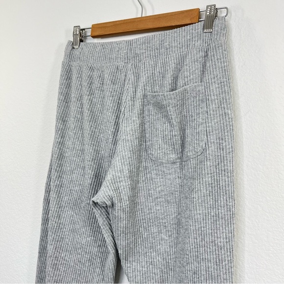 ALO YOGA Women’s Muse Sweatpant Heather Grey size Small - Picture 5 of 12